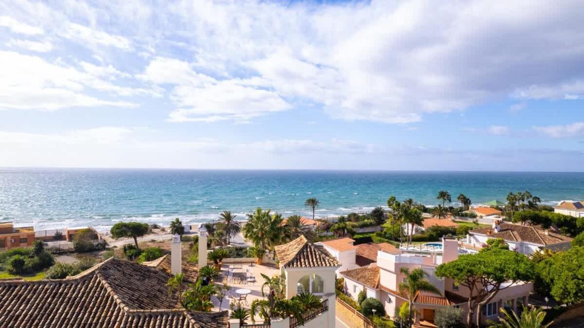 Apartamento Seaside Elegance With Sea View Marbella Exterior foto