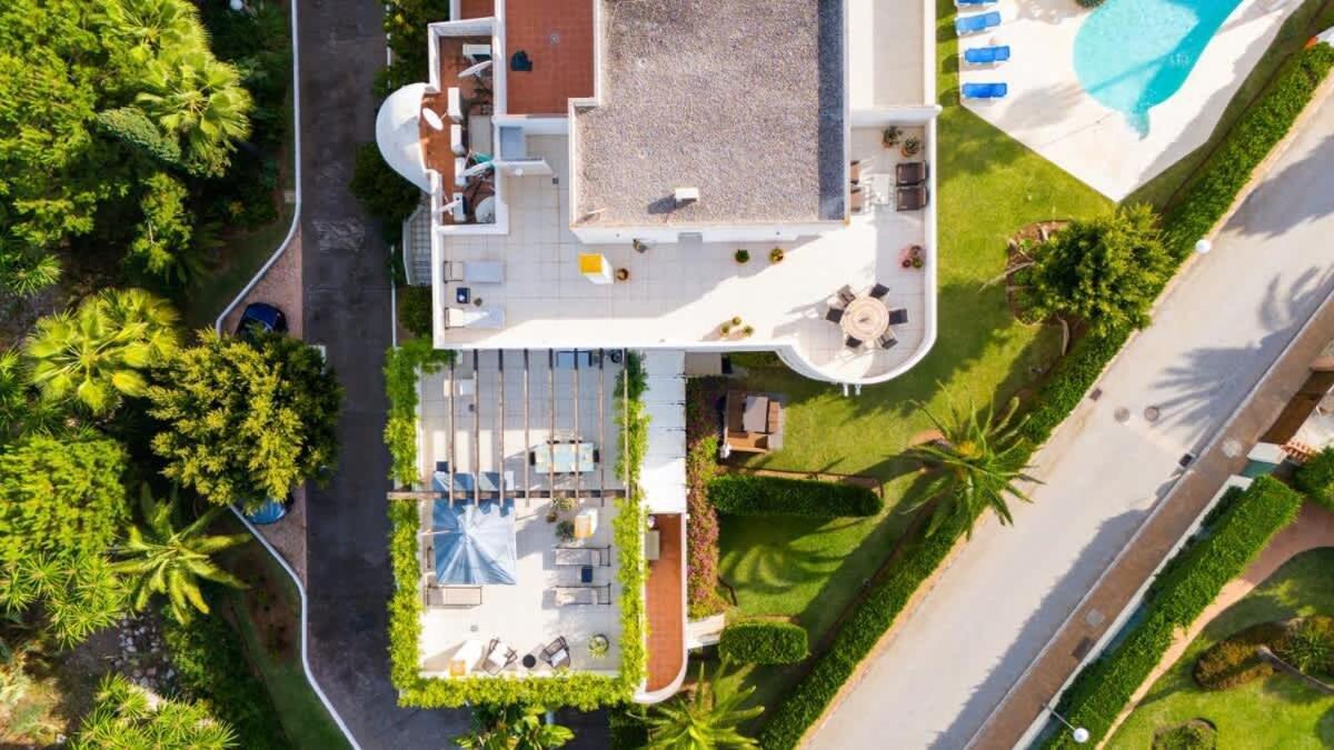 Apartamento Seaside Elegance With Sea View Marbella Exterior foto